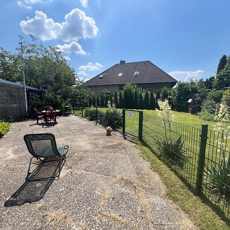 Pension Garbsen Exteriör bild